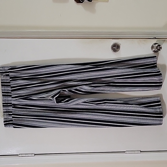 New directions palazzo pants - Picture 6 of 7